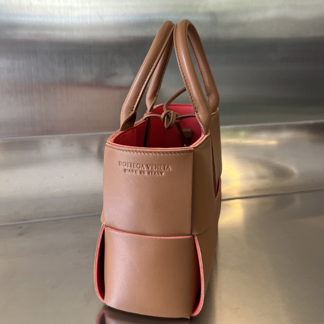 Mini Arco Intreccio Leather Tote Bag Caramel